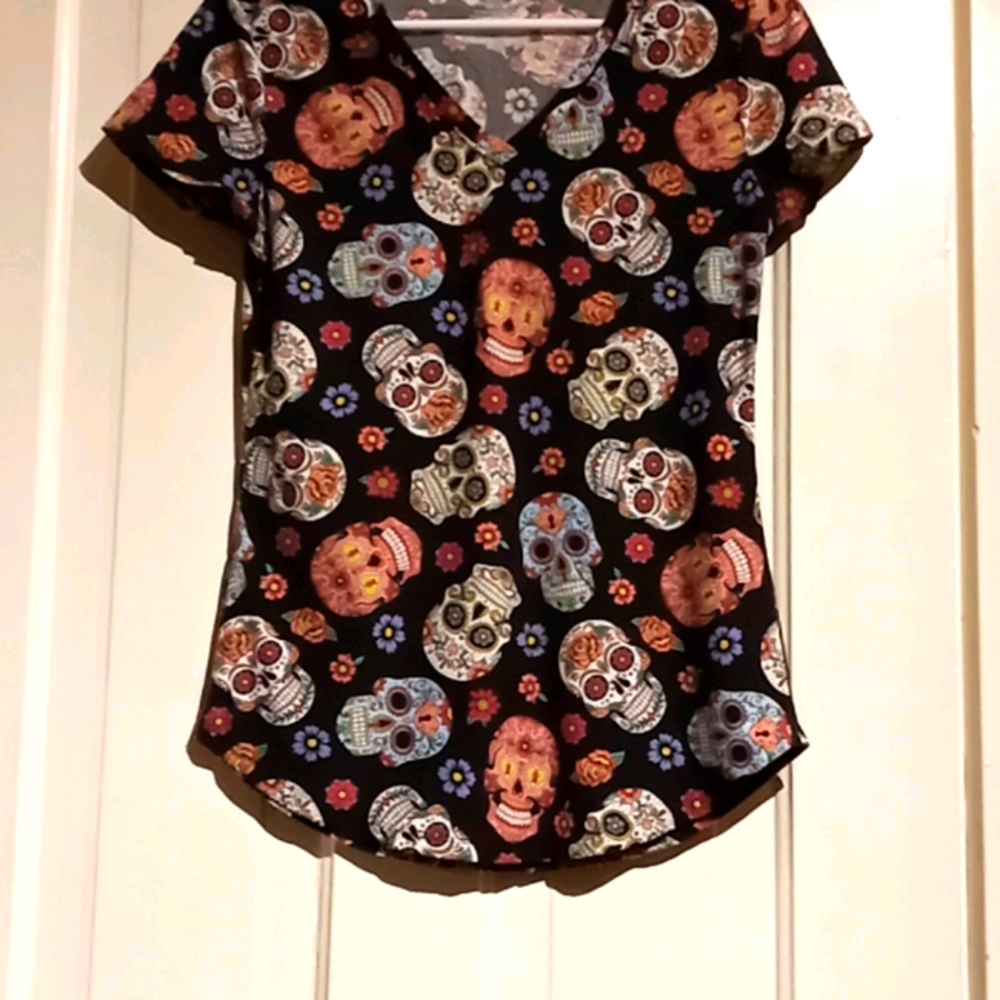 Short sleeve sugar skull T